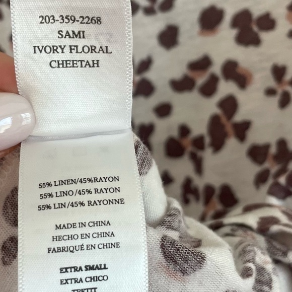 RAILS Sami Tee, Ivory Floral Cheetah, Size XS - Picture 9 of 11